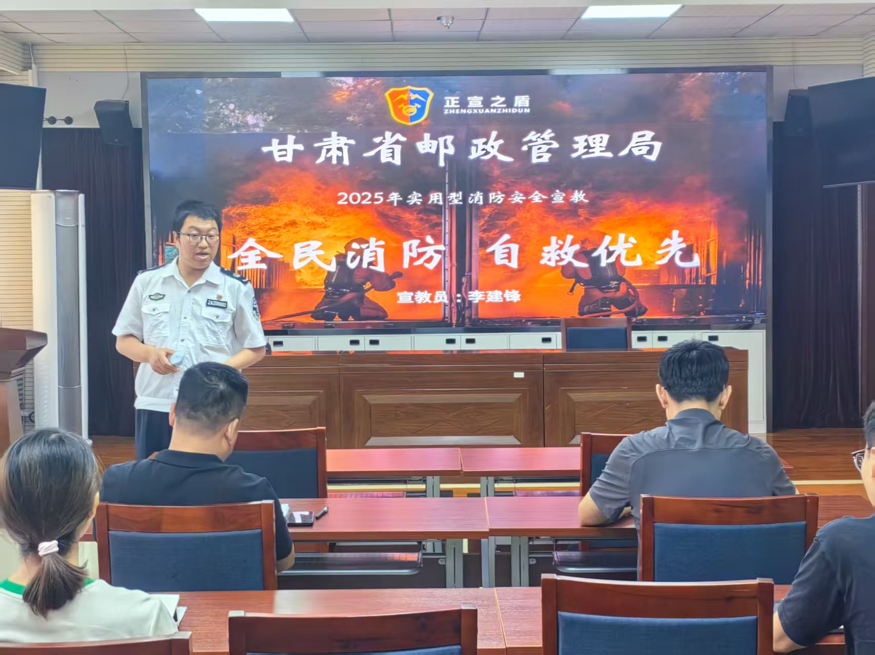 博彩平台推荐-亚洲体育博彩平台开展消防安全培训 筑牢安全“防火...